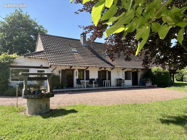 Longère 6 pièces 140 m²
