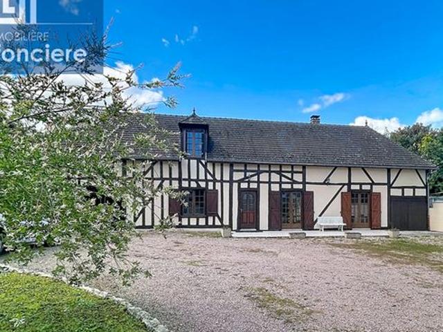 Longère 6 pièces 140 m²