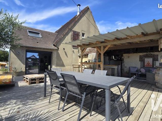 Longère 6 pièces 142 m²