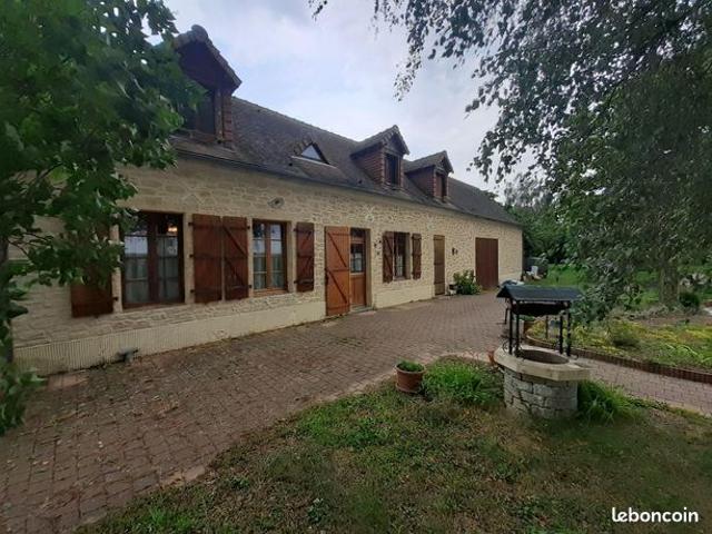 Longère 6 pièces 142 m²