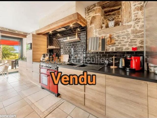 Longère 6 pièces 146 m²