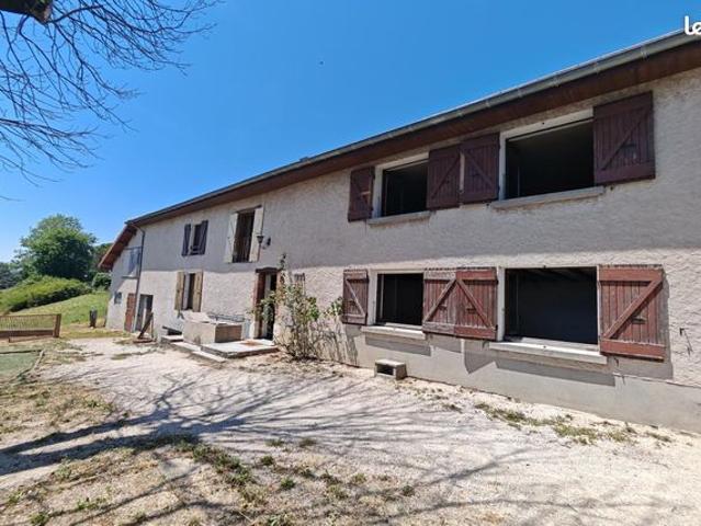 Longère 6 pièces 150 m²