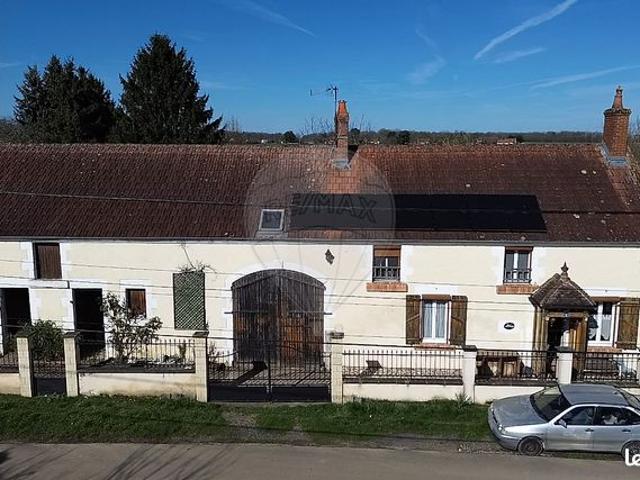 Longère 6 pièces 151 m²