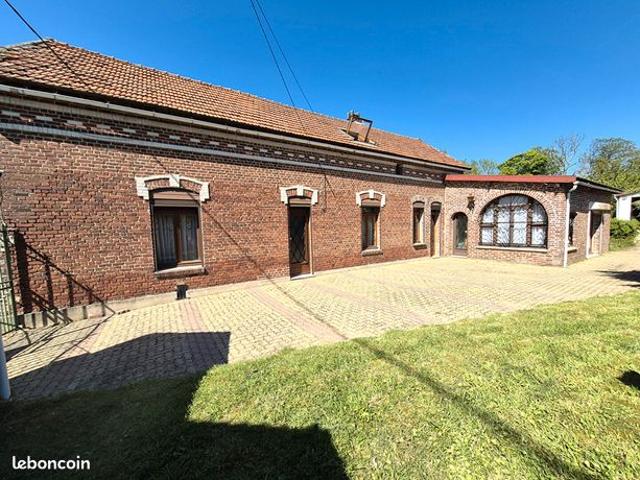 Longère 6 pièces 158 m²