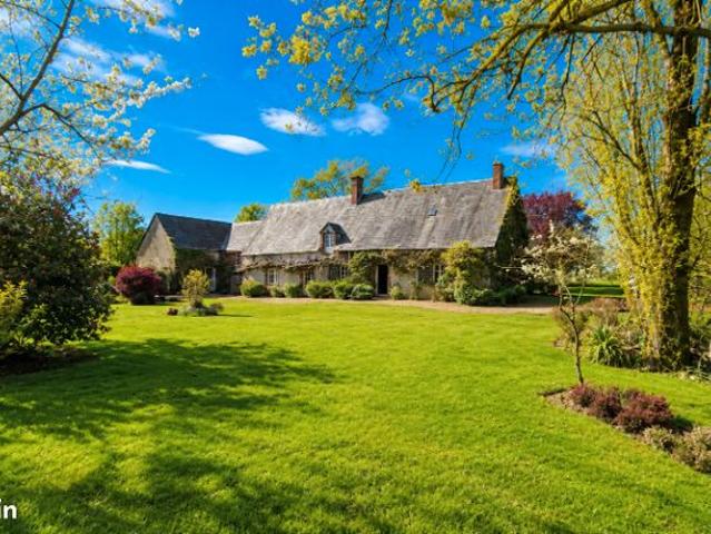 Longère 6 pièces 160 m²