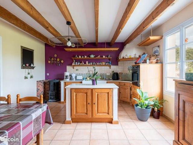 Longère 6 pièces 160 m²