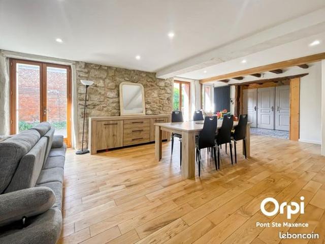 Longère 6 pièces 165 m²