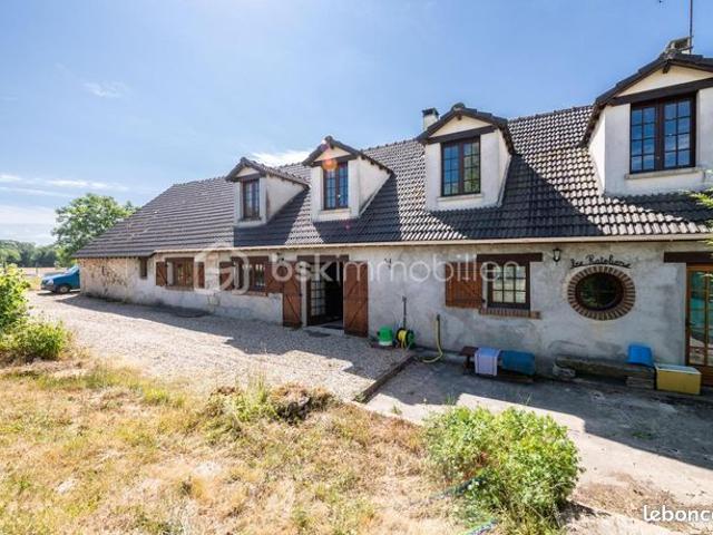 Longère 6 pièces 165 m²