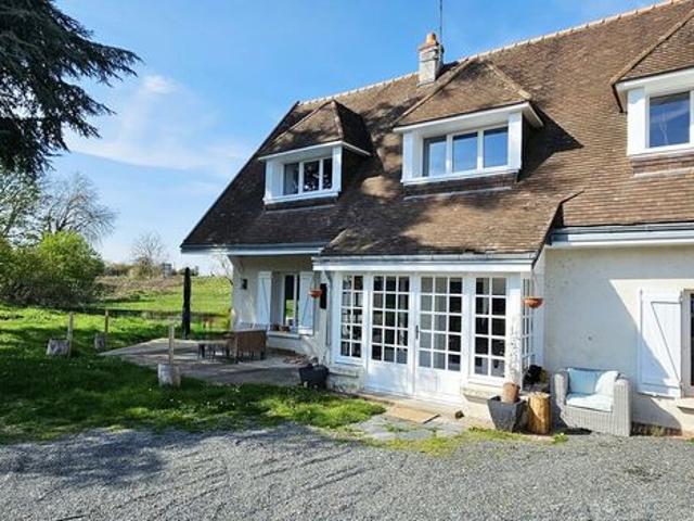 Longère 6 pièces 168 m²