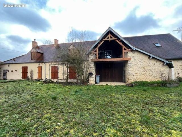 Longère 6 pièces 168 m²