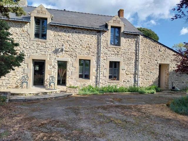 Longère 6 pièces 170 m²