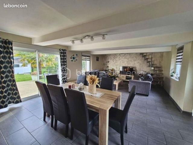 Longère 6 pièces 170 m²