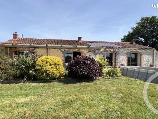 Longère 6 pièces 171 m²