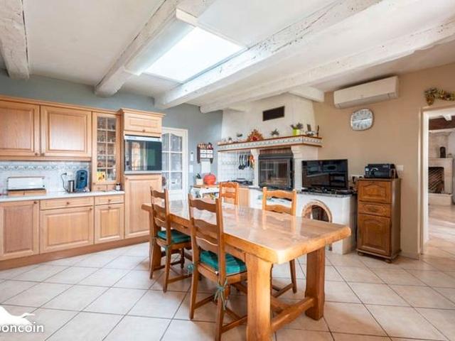 Longère 6 pièces 177 m²