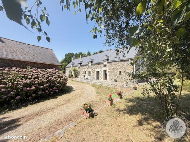 Longère 6 pièces 174 m²