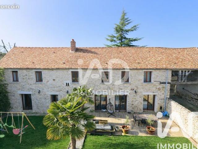 Longère 6 pièces 175 m²