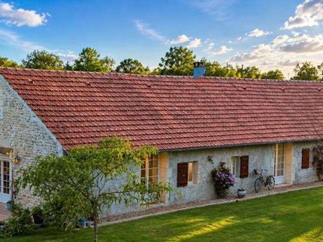 Longère 6 pièces 183 m²