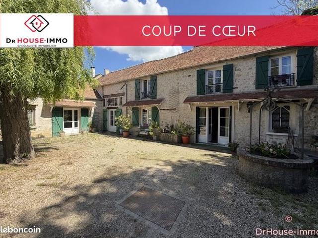 Longère 6 pièces 180 m²