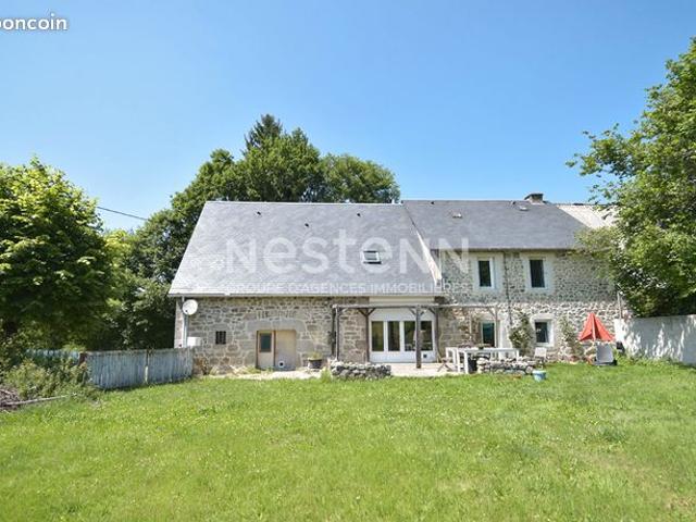 Longère 6 pièces 180 m²