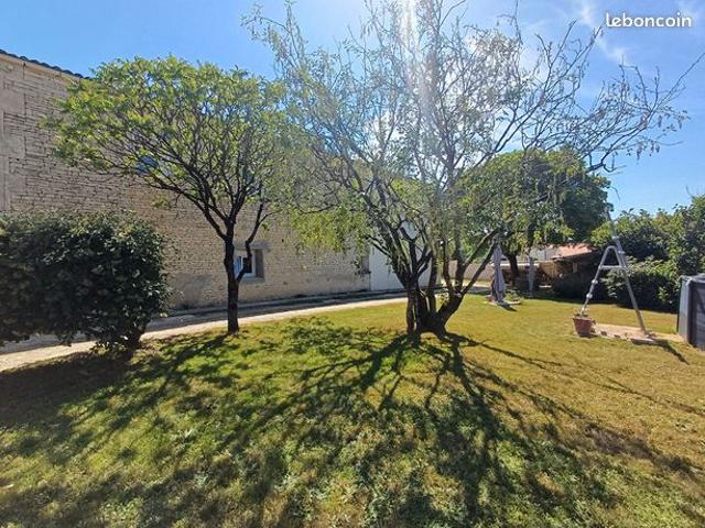 Longère 6 pièces 193 m²