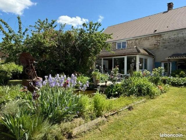 Longère 6 pièces 190 m²