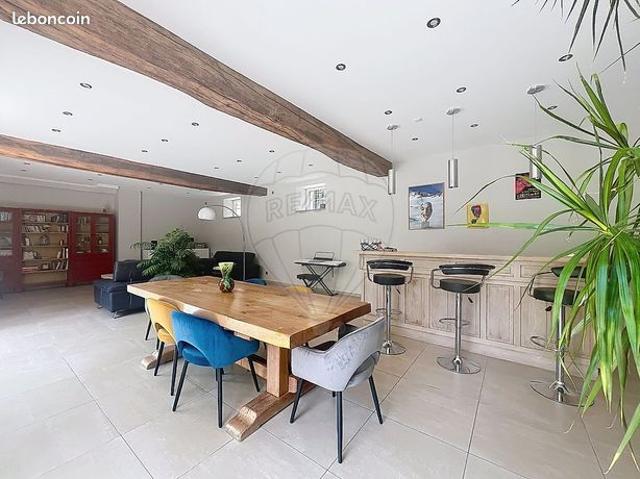 Longère 6 pièces 191 m²