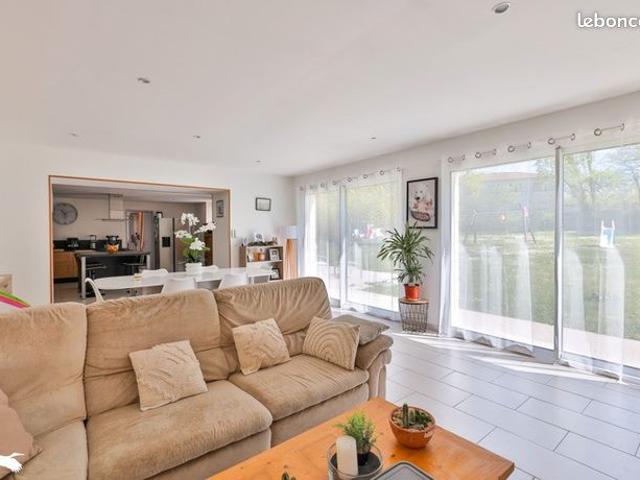 Longère 6 pièces 191 m²