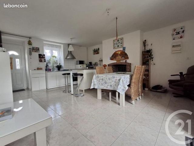 Longère 6 pièces 109 m²