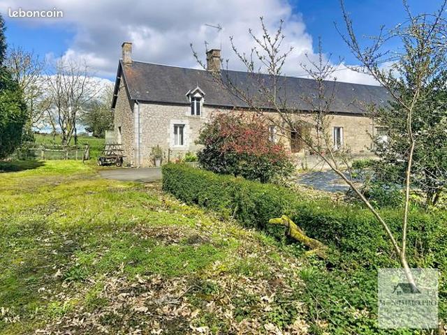 Longère 6 pièces 110 m²