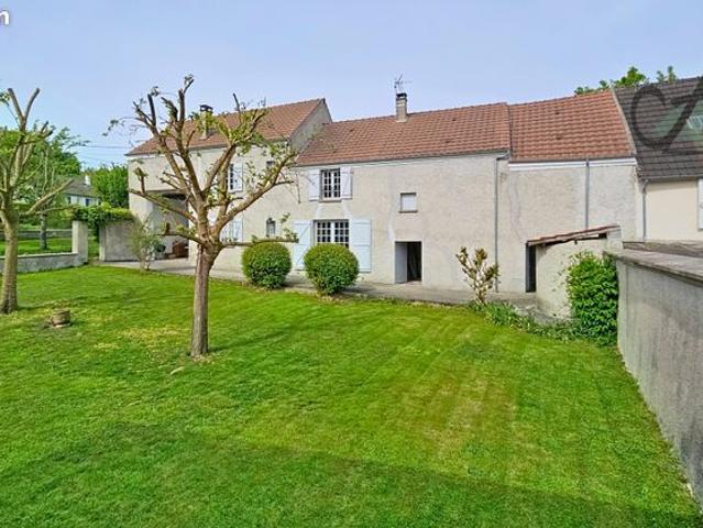 Longère 6 pièces 130 m²