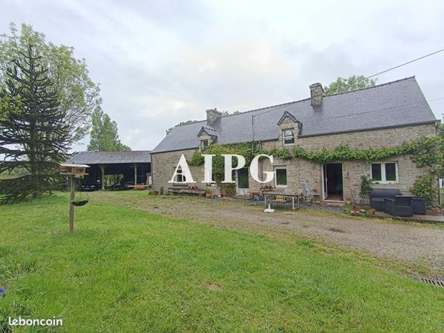 Longère 6 pièces 132 m²
