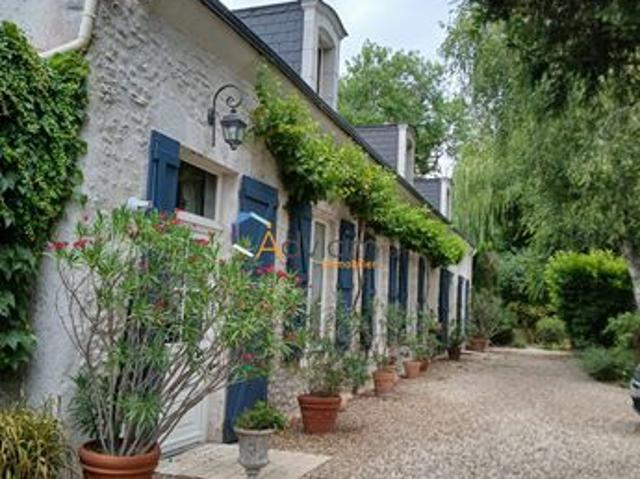 Longère 6 pièces 240 m²
