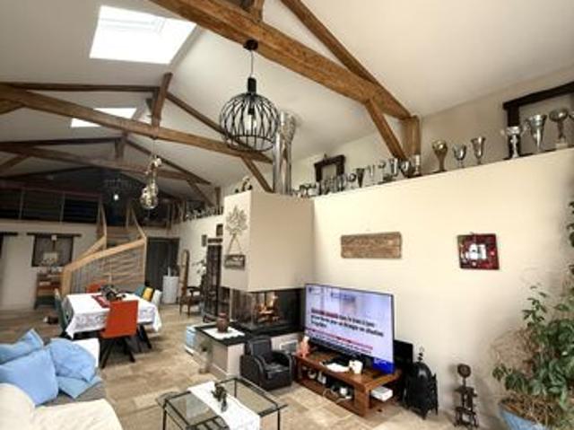 Longère 6 pièces 210 m²