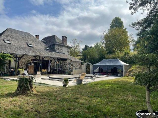 Longère 6 pièces 211 m²