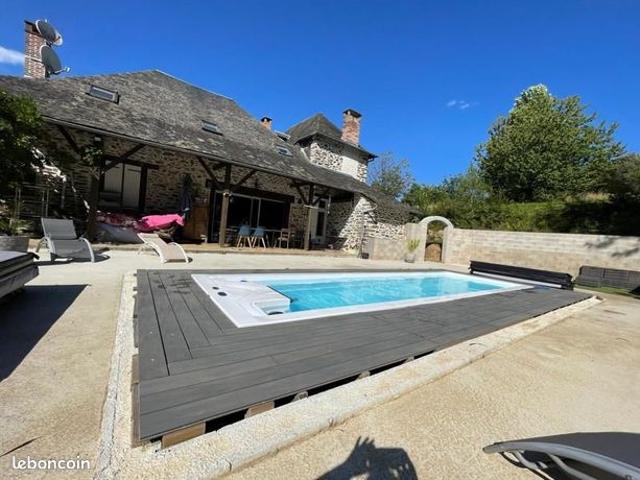 Longère 6 pièces 211 m²