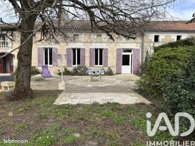 Longère 6 pièces 220 m²