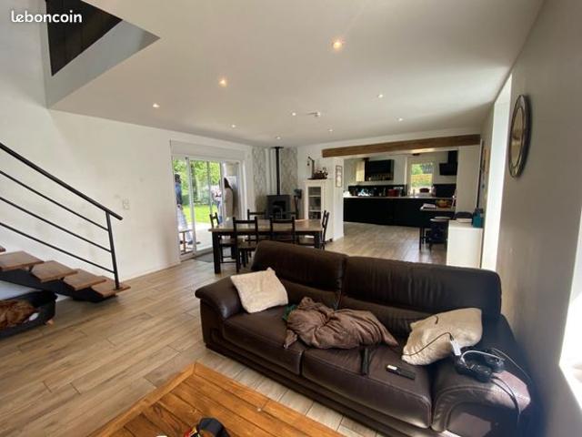 Longère 6 pièces 90 m²