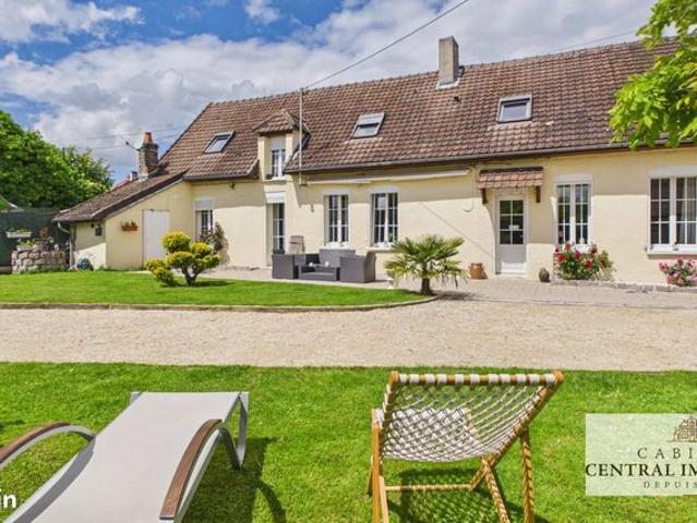 Longère 7 pièces 145 m²