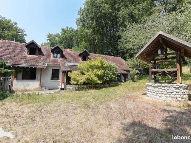 Longère 7 pièces 148 m²
