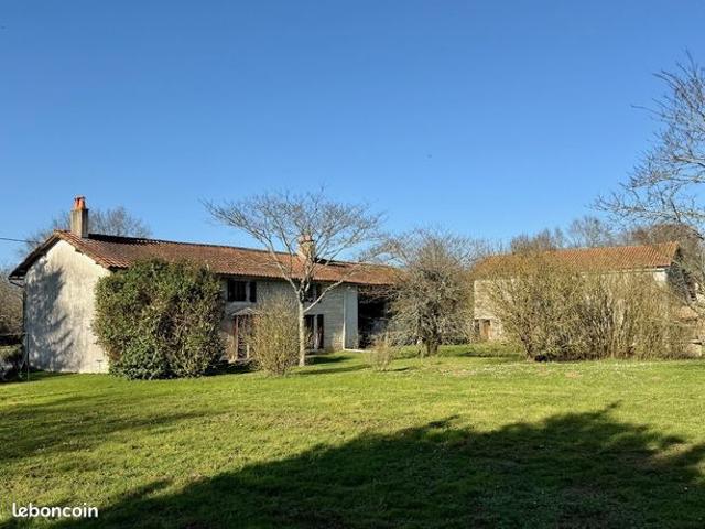 Longère 7 pièces 148 m²