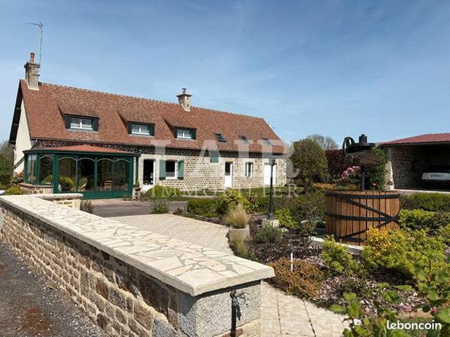 Longère 7 pièces 150 m²