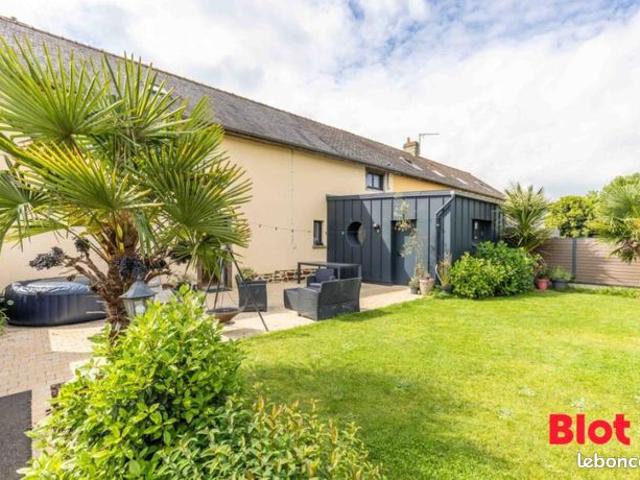 Longère 7 pièces 151 m²