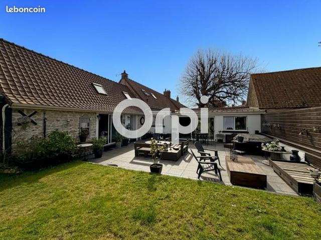 Longère 7 pièces 158 m²
