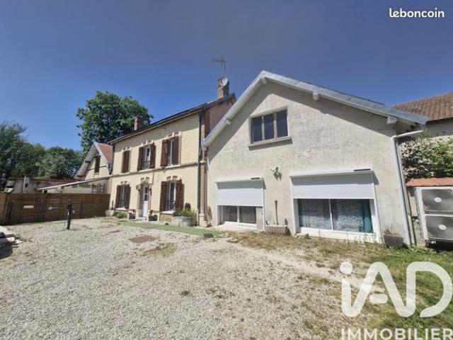 Longère 7 pièces 174 m²