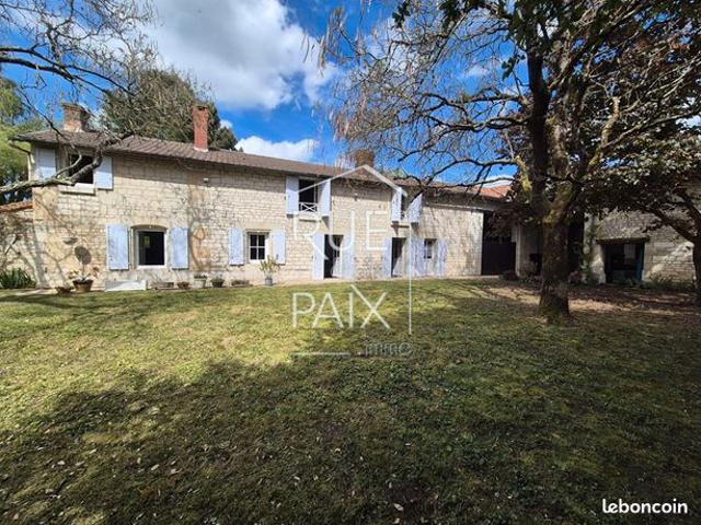 Longère 7 pièces 175 m²