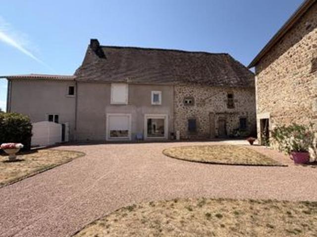 Longère 7 pièces 180 m²