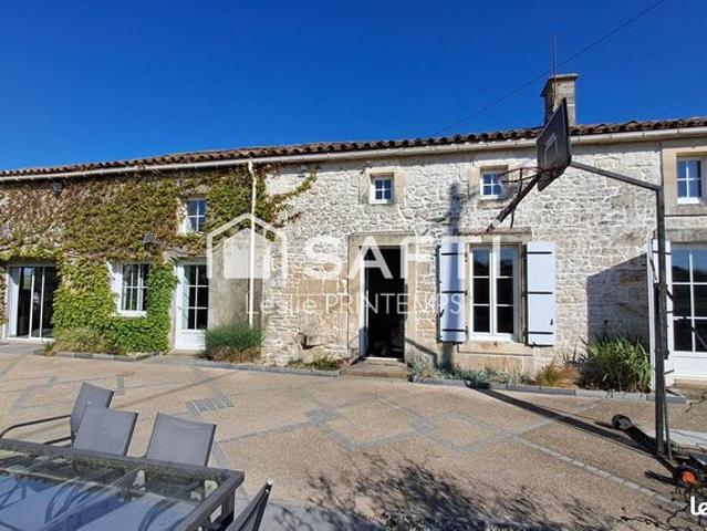 Longère 7 pièces 186 m²