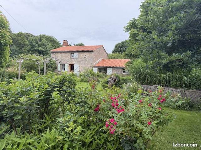 Longère 7 pièces 129 m²