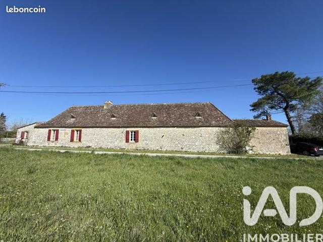 Longère 7 pièces 250 m²