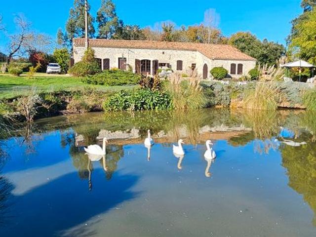Longère 7 pièces 270 m²